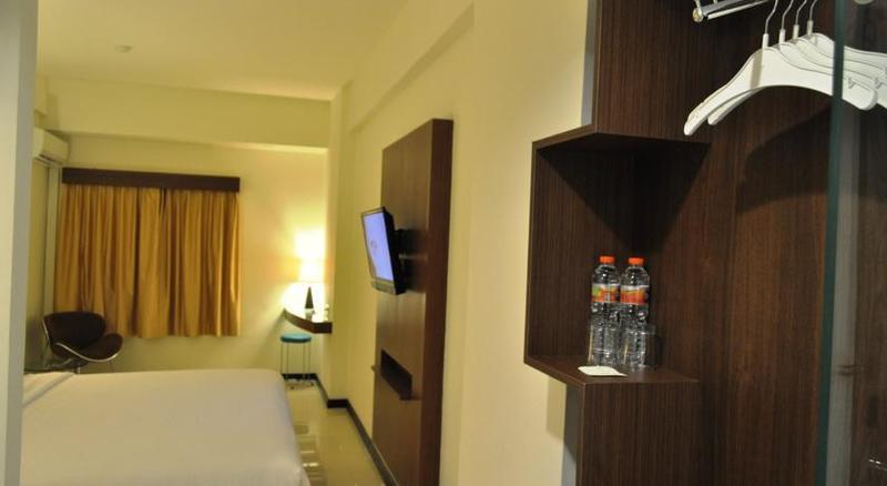 Everyday Smart Hotel - Malang Eksteriør bilde